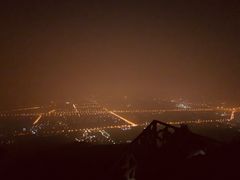 -鬼笑石后山停车场