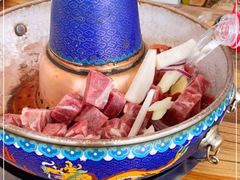 -毛辣果·贵州红酸汤牛肉火锅(西单店)