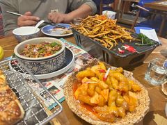 -雀舞云南菜(天津天河城购物中心店)