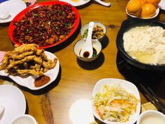 -重庆石磨豆花庄(乔庄店)