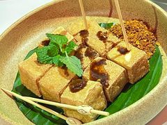 -芽笼芽笼新加坡餐厅(世纪汇店)