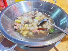 -大众跷脚牛肉馆·非遗传承单位(峨眉山店)