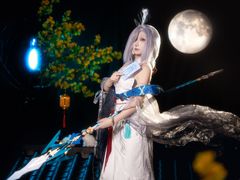 -米游妙妙屋cosplay换装自拍摄影体验馆