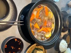 -罗勒家·养生火锅· Bistro(大望路店)