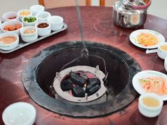 -朝伟清真铜瓢牛肉馆(三十年老·店)