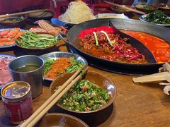 -萍姐火锅·公路夜市(武汉首店)