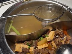 -左庭右院鲜牛肉火锅(金山万达店)