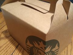 -星巴克臻选(威海威高广场店)