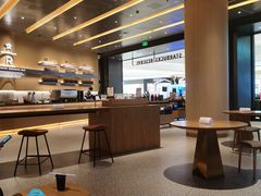 大堂-星巴克臻选(上海合生汇1F店)