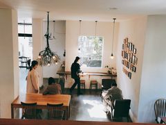 大堂-MAISON门前杂货店