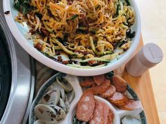 -锅老头海鲜铁锅炖