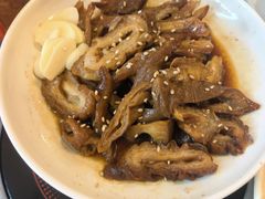 -老鼎万春卤菜(五代传承创始老店)