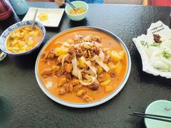 -撒拉人家.酸菜牦牛肉火锅