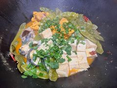 -老刘生态大鱼坊铁锅炖鱼(赛马场店)