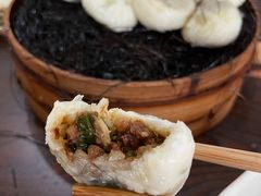 -舒小笼松针小笼包