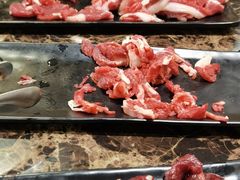 -牛里牛气· 榴莲海鲜鲜牛肉自助火锅·烤肉(横岗店)