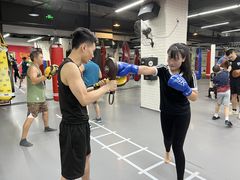 -拳盛时代拳击俱乐部(北京路店)
