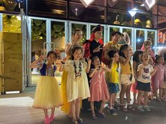 -水桶王国主题餐厅·聚会·生日派对·亲子活动·家庭套餐(亚龙湾希尔顿店)