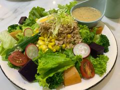 -丽莎沙拉轻食餐厅(国贸店)