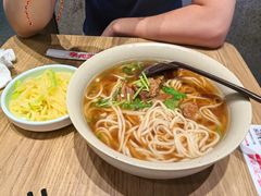 -李先生牛肉面大王(济南火车站候车室店)