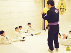 -勇气斑马·巴西柔术&跆拳道(浦东三林店)