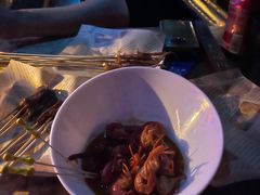 -UP嘻哈酒吧(粉巢店)