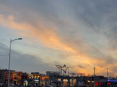 -龙湖星悦荟(颐和店)