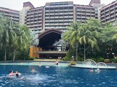 -三亚湾海居铂尔曼度假酒店