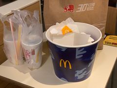 -麦当劳(岚皋路品尊国际店)