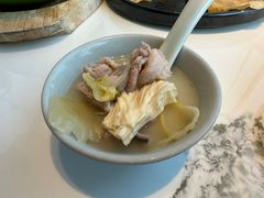 暖心猪肚鸡汤炖汤-潮堂 · 潮州菜(国贸商城店)