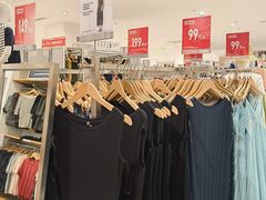 -优衣库(南京建邺万达广场店)