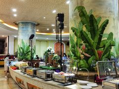 -江门新会碧桂园凤悦凤凰酒店(万达广场店)
