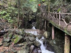 -藏龙百瀑风景区