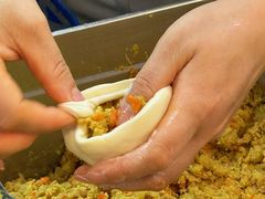 -李与白包子铺(桐梓林店)