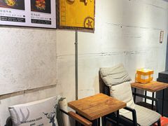 -84那年咖啡馆(李沧万达店)