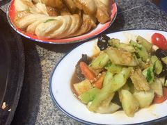 -山里屯铁锅炖(哈尔滨中央大街店)