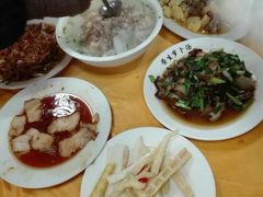 -荣生萝卜汤饭店