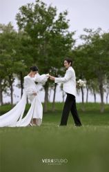 -至臻微拉婚纱摄影