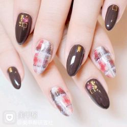 -Pink You美甲洗眉纹绣定制中心