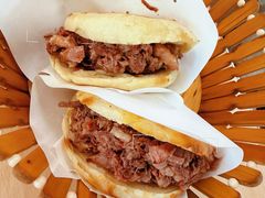 -闫家驴肉老店(华电一校店)