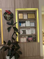 -百秀名媛纹绣美学护肤中心