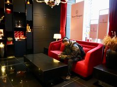 -Salon de The de Joel Robuchon(外滩18号店)