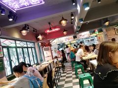 大堂-东记甜品(佛山总店)