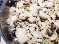 -小鱼小牛·鱼牛干锅·脆鱼火锅(世欧广场店)