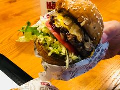 -The Habit Burger Grill 哈比特汉堡(复兴soho店)