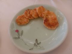 顺德香煎虾饼-稻香酒家·33年老字号·港式粤菜(富邦中心店)