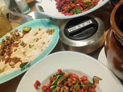 -呷湘厨·鱼汤捞饭·剁椒鱼头·辣椒炒肉(国家会展中心店)
