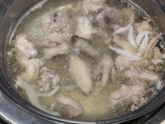 -煲大王猪肚鸡·椰子鸡火锅(红谷滩万达店)