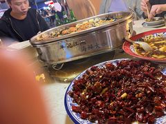 -牟记江湖特色重庆菜鱼蛋青蛙黄鳝海参(巴南区鱼洞鲁能店)