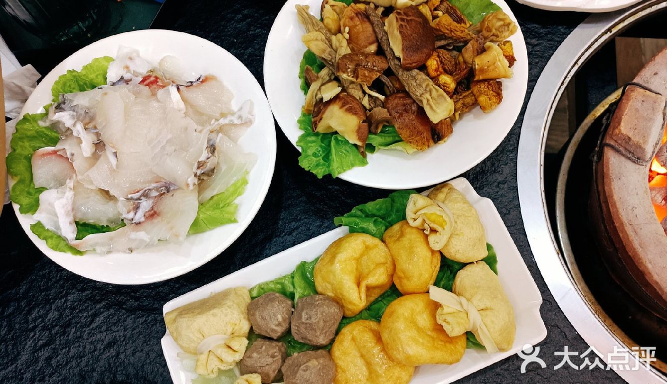 听说夏天就要一边开空调一边吃打边炉[得意]